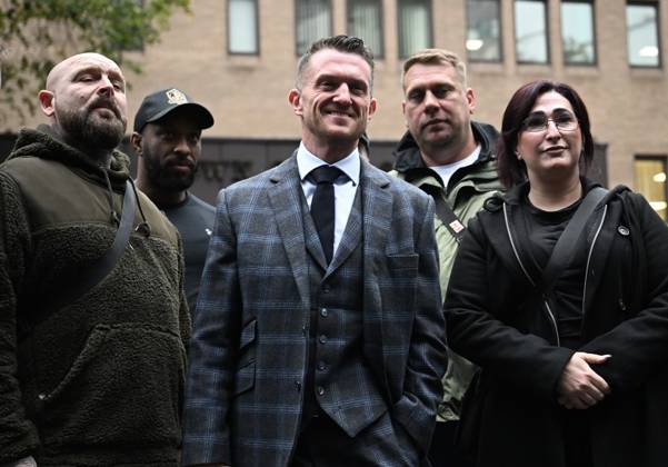 United Kingdom: Far-right activist Tommy Robinson appears in court in London
