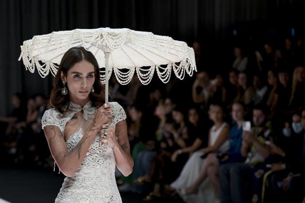Dubai Fashion Week, Kresha Bajaj und Alok Lodha - gemeinsame Modenschau
