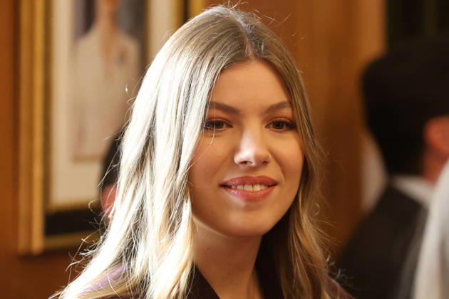 Royals, Princess Leonor and Infanta Sofia, welcome the graduates of the University of Oviedo