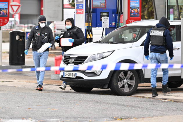 France: Police operation following the discharge of a firearm in Trappes