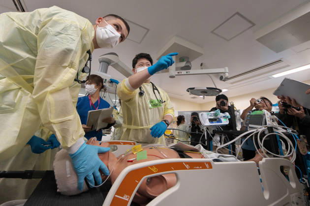 Japan: Joint medical training between the JSDF and the Bundeswehr at Iruma Air Base