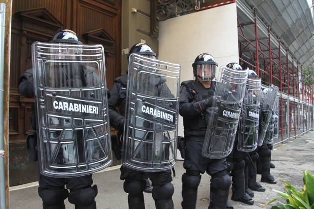 Italy: Protests against the high cost of living in Naples