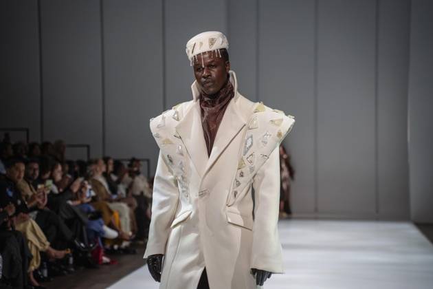 South African Fashion Week in Johannesburg, Anunes Modenschau