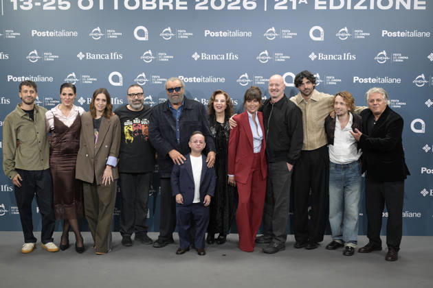 Rom Film Festival, Un tranquillo funerale di famiglia - A Quiet Family Funeral Photocall