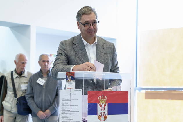 Parliamentary elections in Serbia, Aleksandar Vučić casts his vote