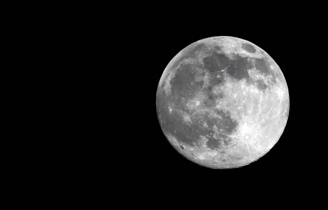 Vollmond, Weltweite Eindrücke