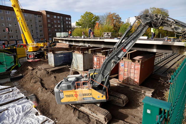 Saxony, demolition of the Hainbrücke in Chemnitz