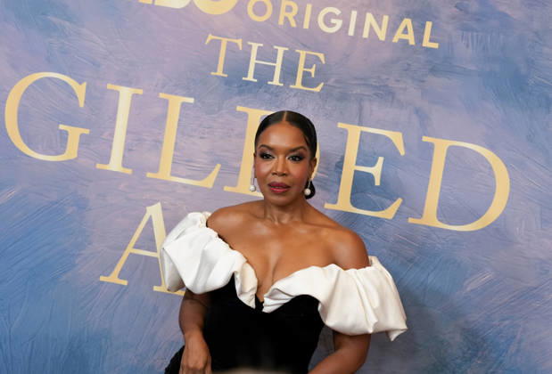 Film: 'The Gilded Age' Season 4 premiere in New York