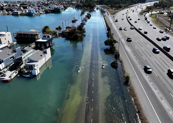 USA, Flooding in California