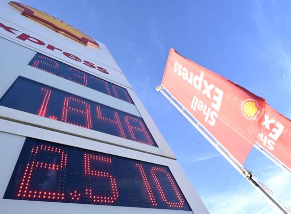 Belgium: high fuel prices at a petrol station in Brussels