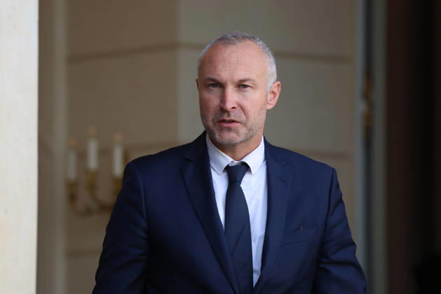 France, Cabinet meeting in Paris