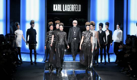 Karl Lagerfeld presents his fashion