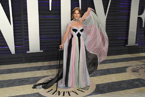 Oscars 2019 - Selma Blair at the Vanity Fair Party