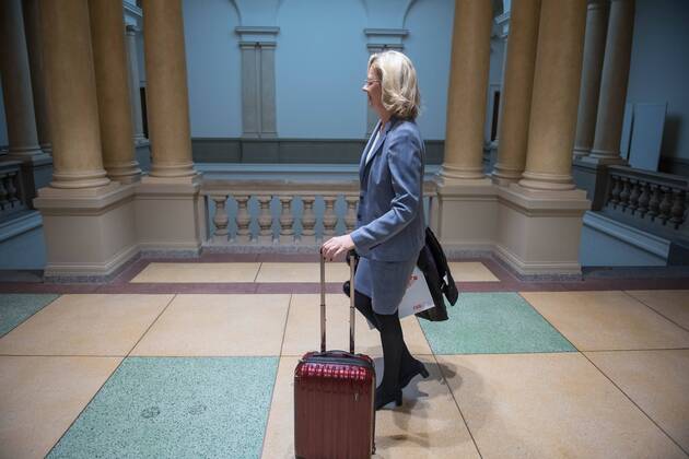 Heike Fölster, Chief Financial Officer at Berlin Airports, stops prematurely