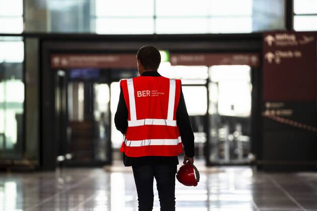 BER, construction defects endanger the commissioning of Berlin Airport
