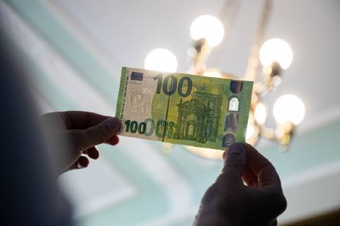 Estonia, presentation of the new 100- and 200-Euro bills in Tallinn