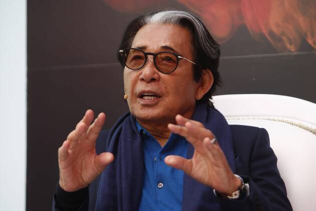 Nekrolog 2020, Fashion designer Kenzo Takada died of Covid-19