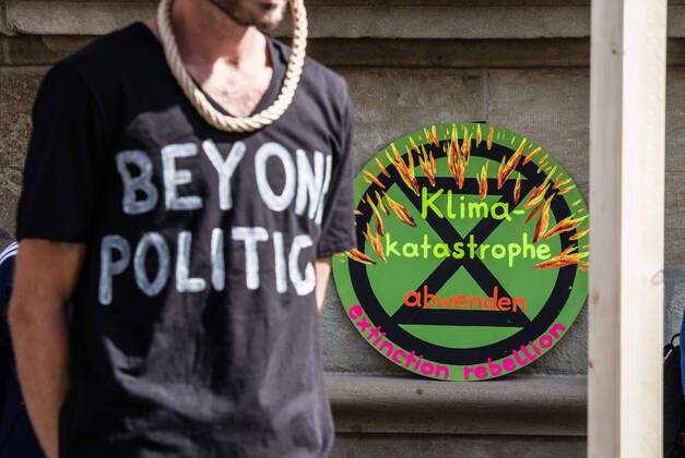 Eco-movement Extinction Rebellion plans to paralyze Berlin on 7 October