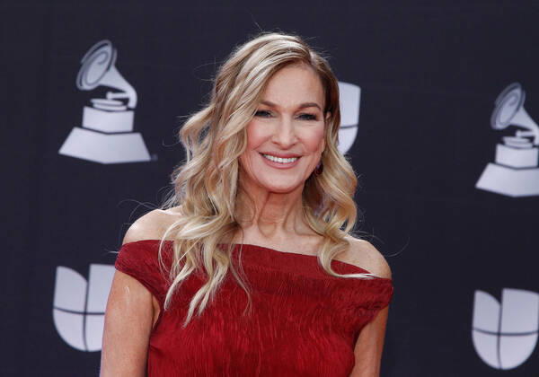 Grammy Awards: Suspended boss Deborah Dugan raises accusations against the Academy
