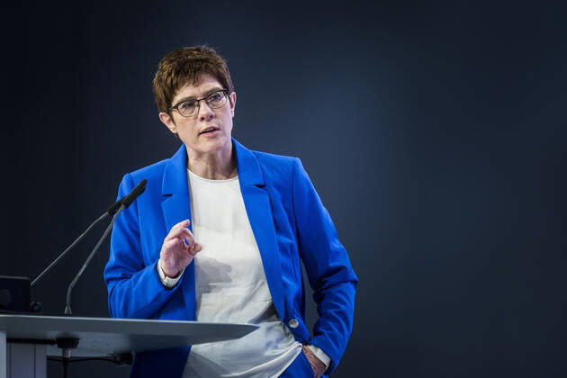Annegret Kramp-Karrenbauer demands further measures against Russia after murder of Georgian in Berlin