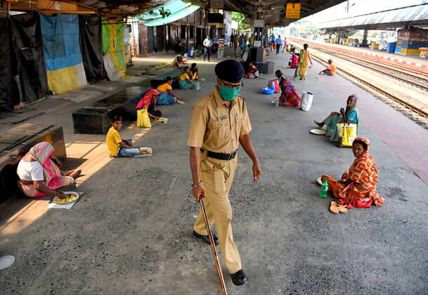 Coronavirus in Indien, Erster Tag der verlängerten Ausgangssperre