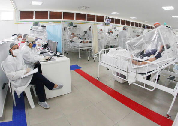 Coronavirus in Brasilien, Behelfskrankenhaus in Manaus