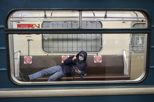 Coronavirus in Russland, Eindrücke aus der Metro in Moskau