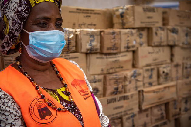 Coronavirus in Niger, NGOs spenden Hilfsgüter an die Stadt Niamey