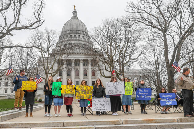Coronavirus in den USA, Proteste gegen den Lockdown in Madison, Wisconsin