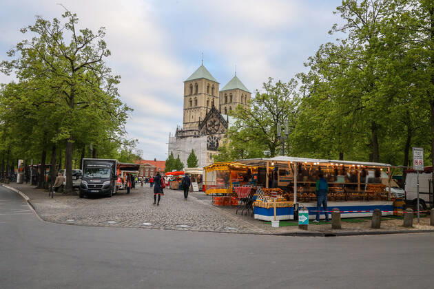 Coronavirus in NRW, Wochenmarkt in Münster